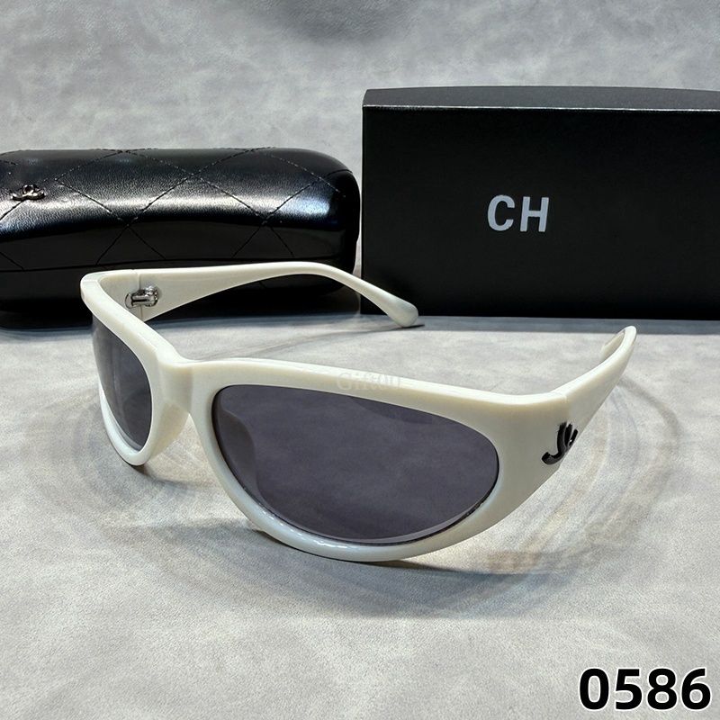 Luxury designer sunglasses for women man classic frame glasses men sunglasses UV protection Outdoor driving beach Come with original box - 3 of 5