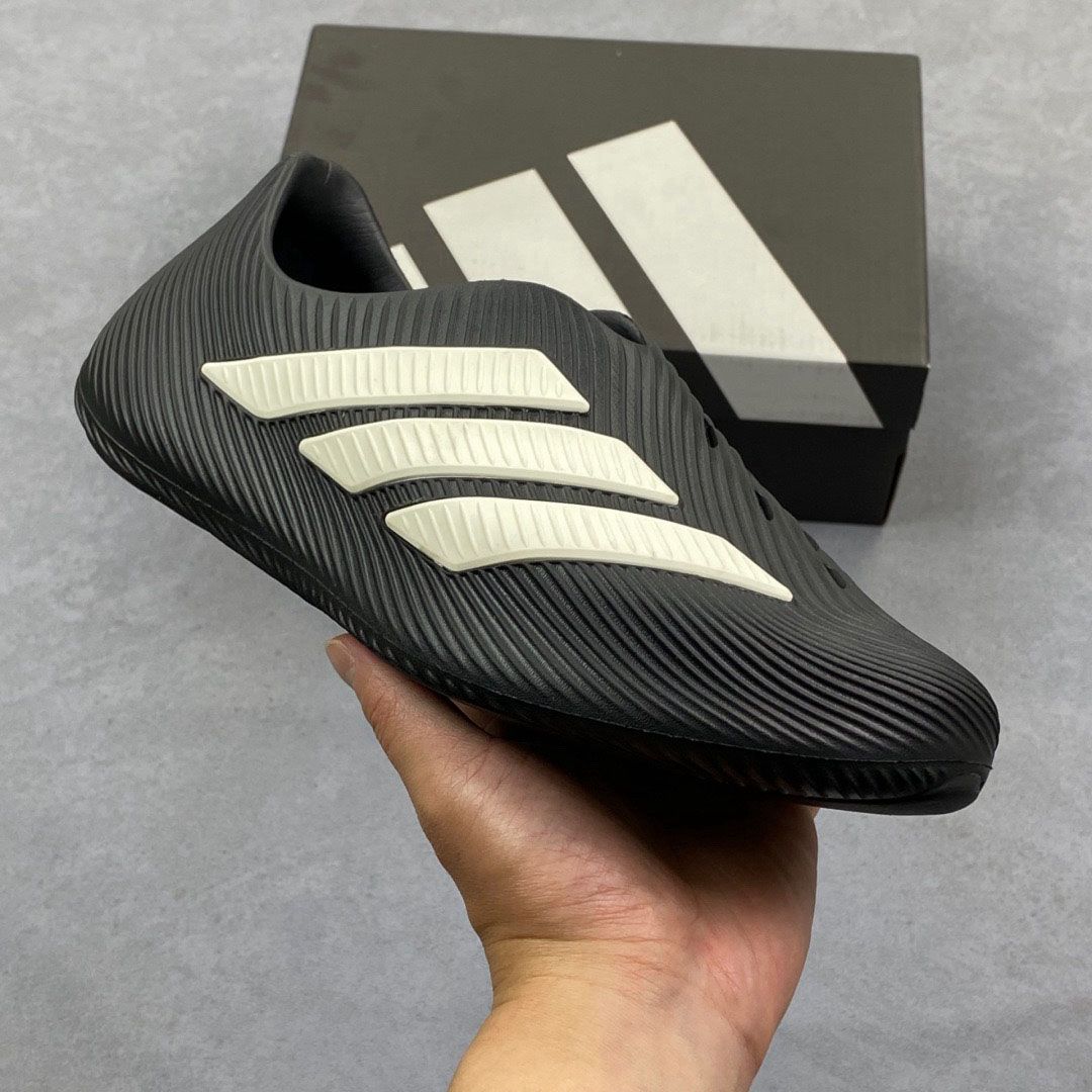 Designer purechill Sports Shoes Recovery Shoes Foam Slip On Sneakers Post Workout Relief Slides for Men Women Core White Black Colors Available casual sandals - 3 of 8