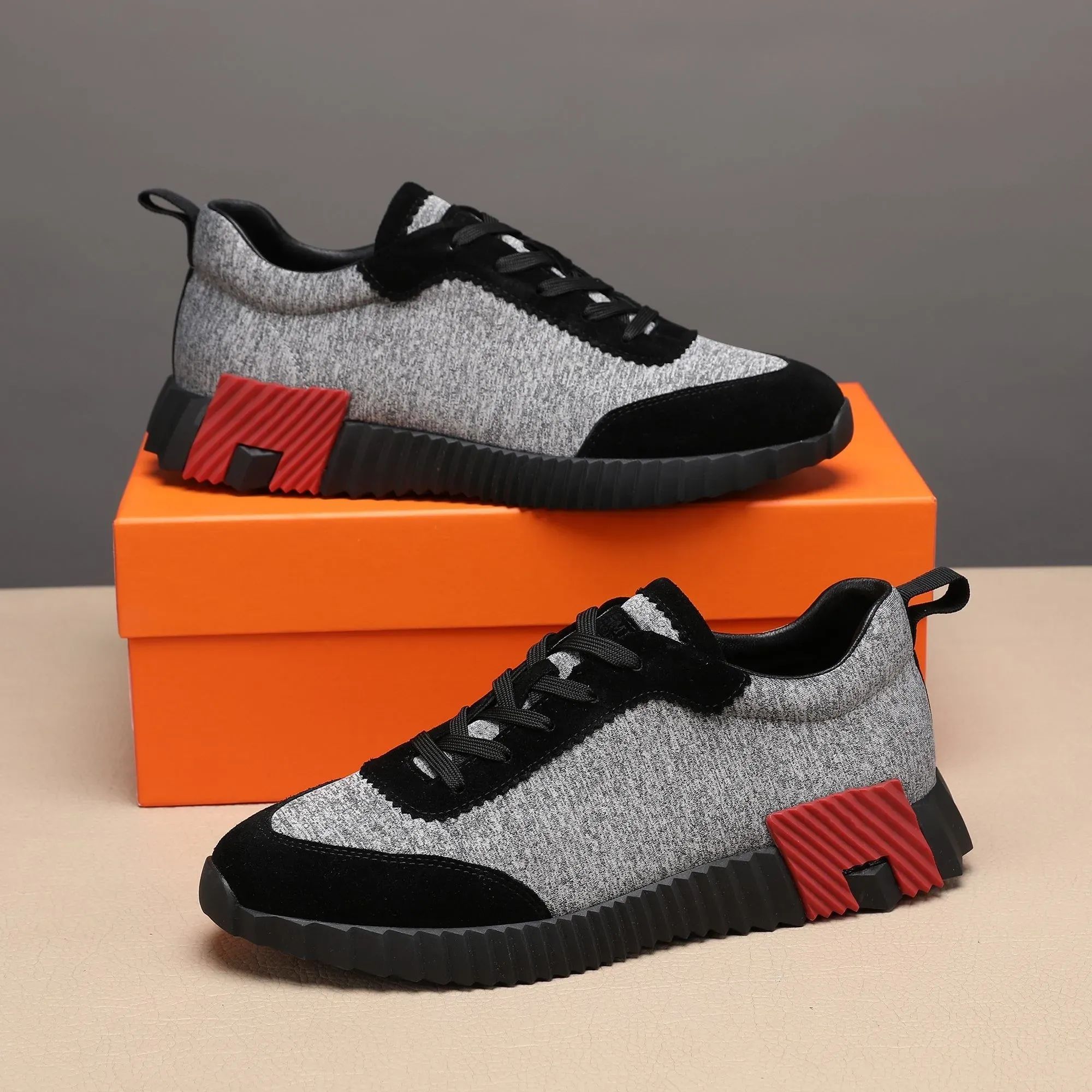 With box Bouncing Sneakers Designer Suede Casual Shoes Trainers Breathable Mesh Running Shoe Men Bounce Women Sneaker 02 - 2 of 6
