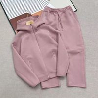 28918#4 (suits)