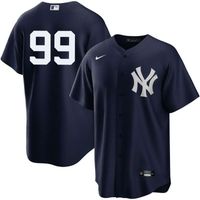 MLB026